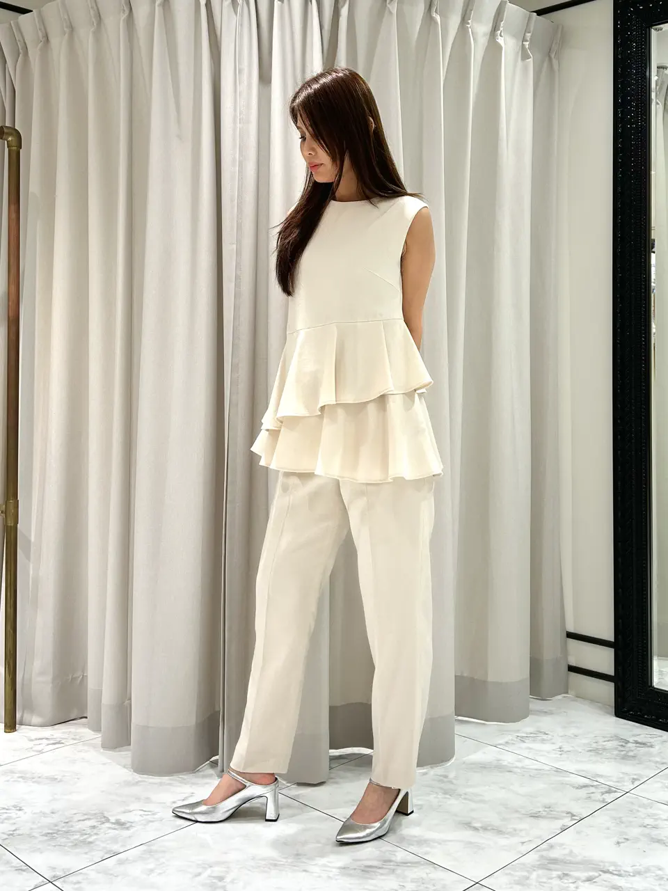 GRACE CONTINENTAL 志田　悠 コーディネート画像