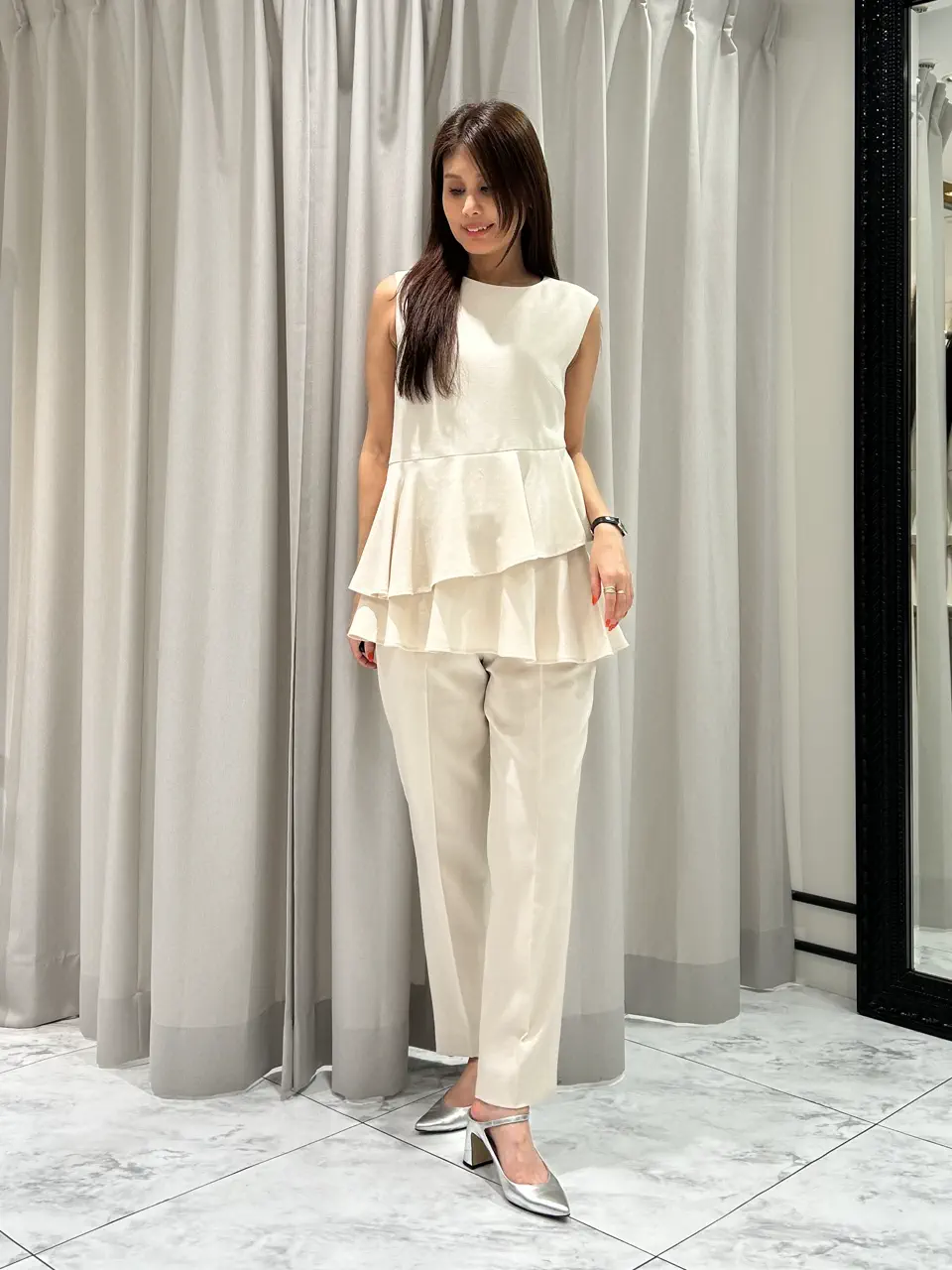 GRACE CONTINENTAL 志田　悠 コーディネート画像