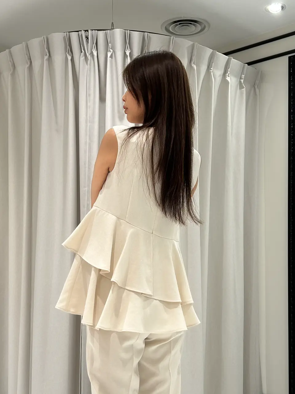 GRACE CONTINENTAL 志田　悠 コーディネート画像