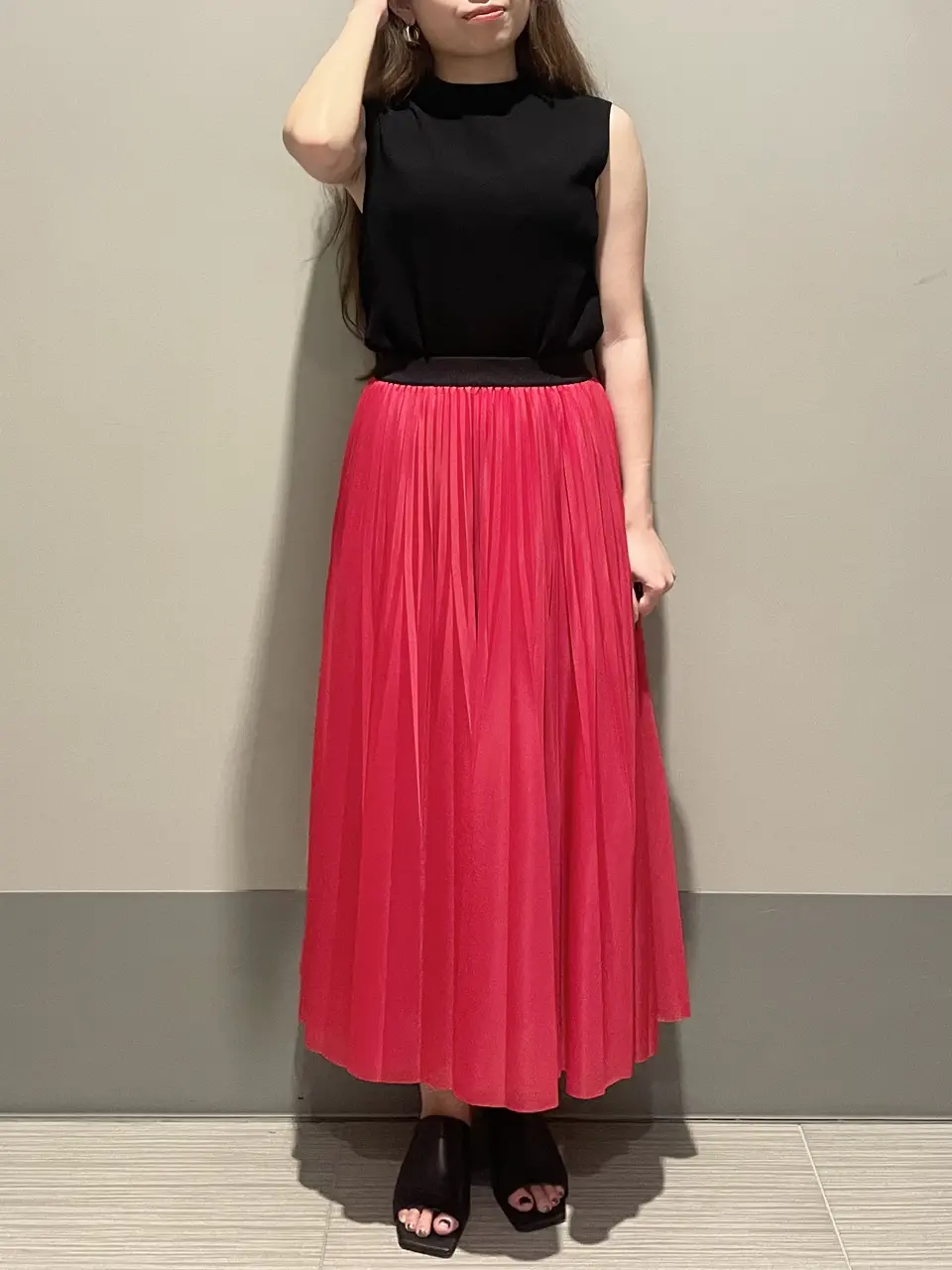 GRACE CONTINENTAL 細川　もなみ コーディネート画像