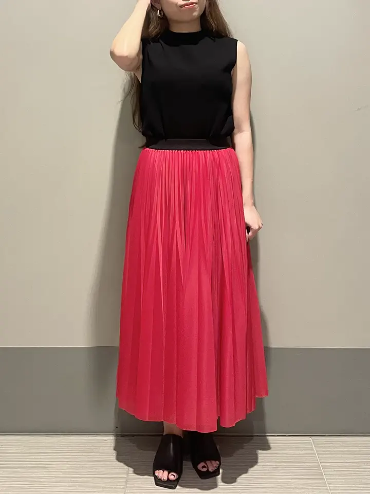 GRACE CONTINENTAL 細川　もなみ コーディネート画像