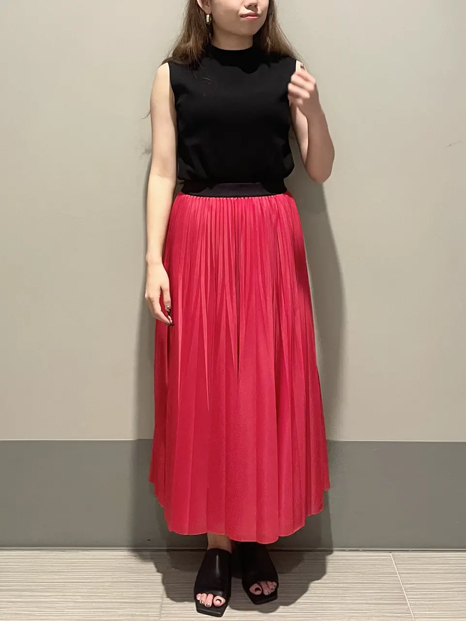 GRACE CONTINENTAL 細川　もなみ コーディネート画像