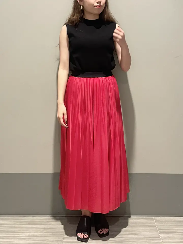GRACE CONTINENTAL 細川　もなみ コーディネート画像