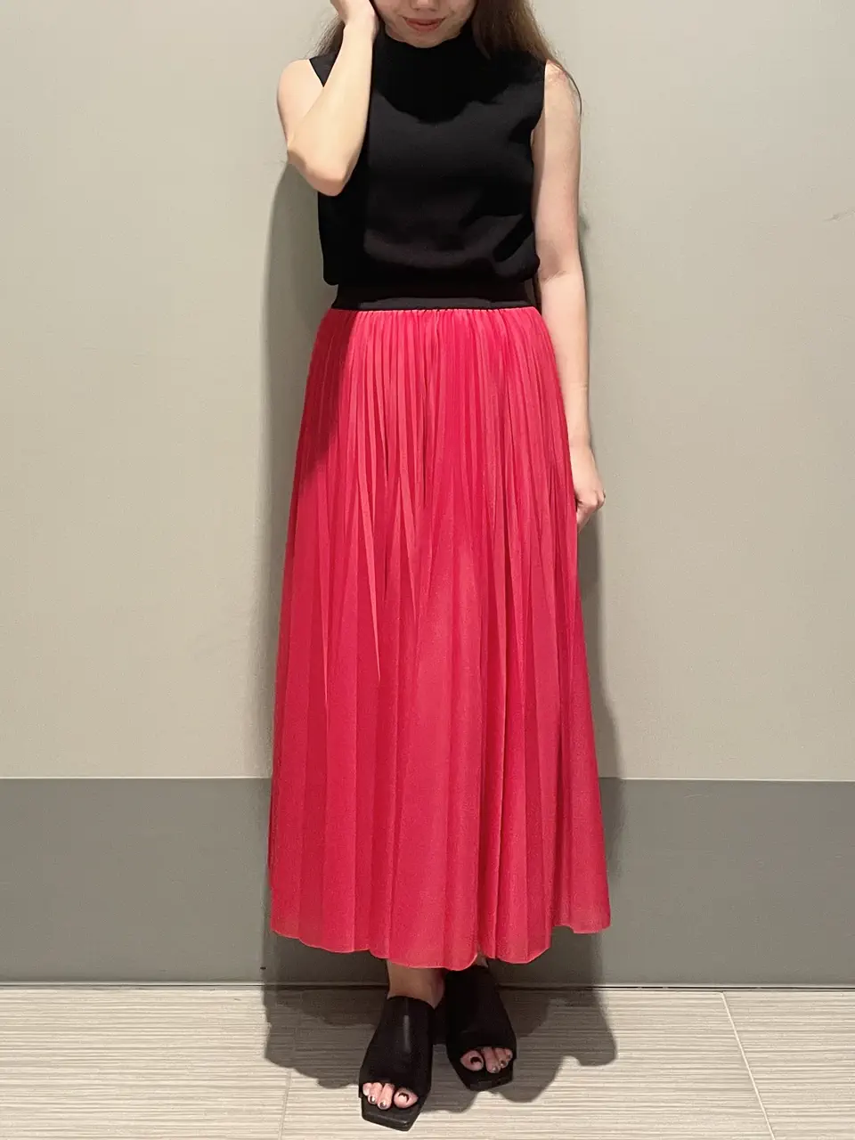 GRACE CONTINENTAL 細川　もなみ コーディネート画像