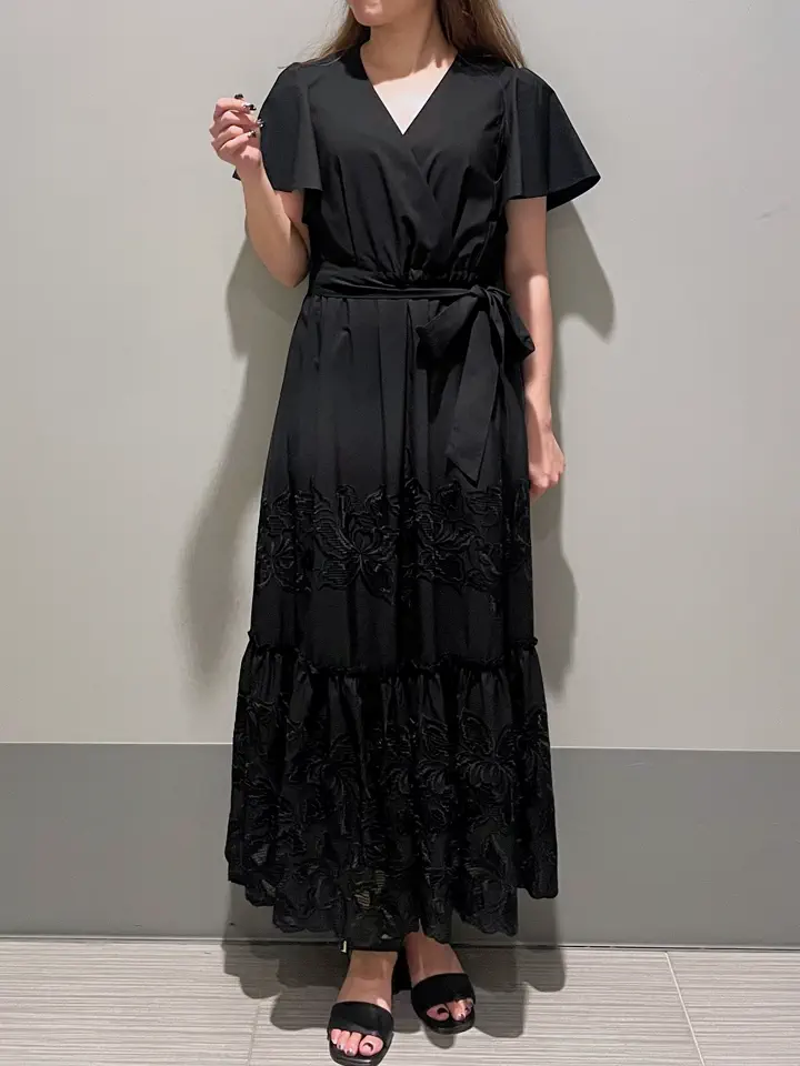 GRACE CONTINENTAL 細川　もなみ コーディネート画像