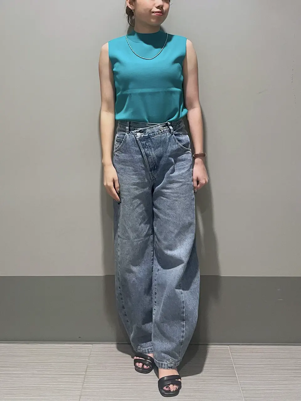 GRACE CONTINENTAL 細川　もなみ コーディネート画像