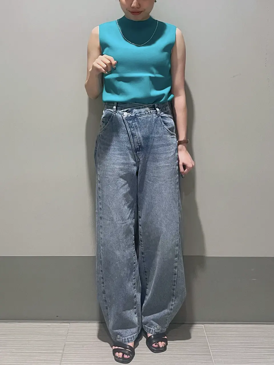 GRACE CONTINENTAL 細川　もなみ コーディネート画像