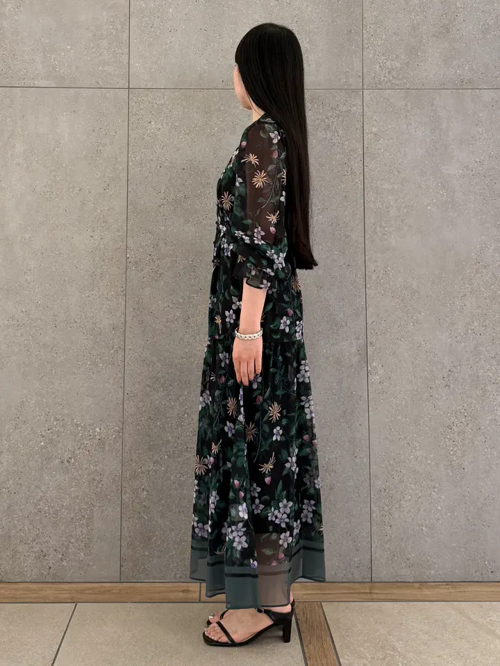 GRACE CONTINENTAL anri コーディネート画像