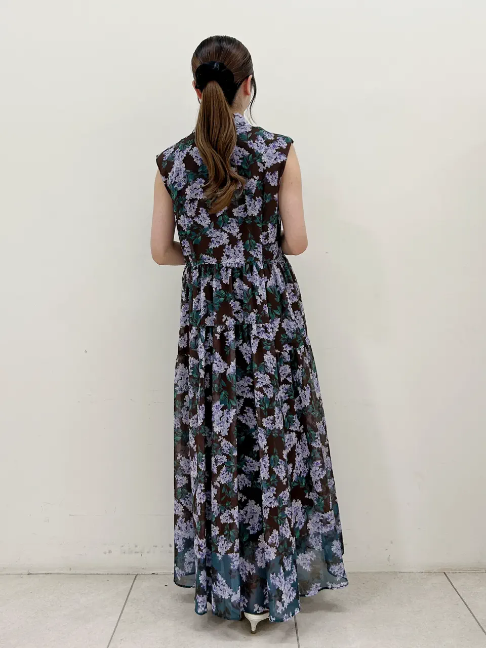 GRACE CONTINENTAL Miu Akamatsu コーディネート画像