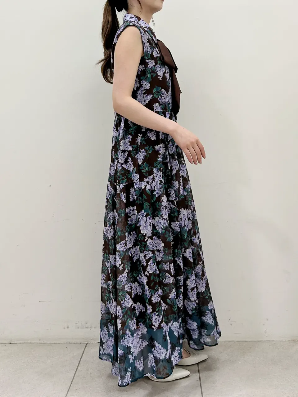 GRACE CONTINENTAL Miu Akamatsu コーディネート画像