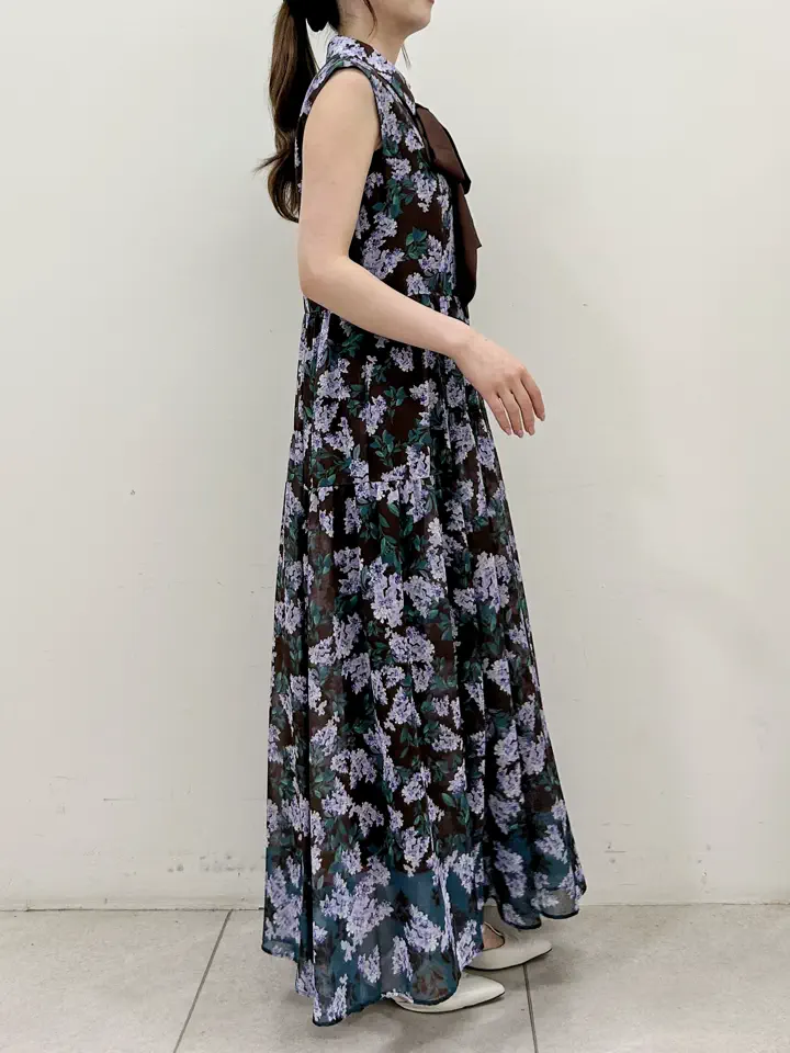 GRACE CONTINENTAL Miu Akamatsu コーディネート画像
