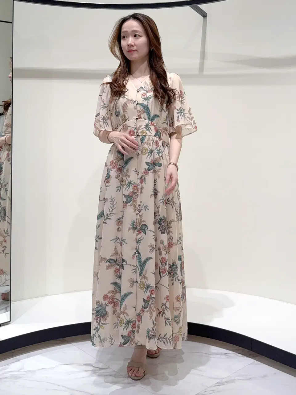 GRACE CONTINENTAL Suzuka コーディネート画像