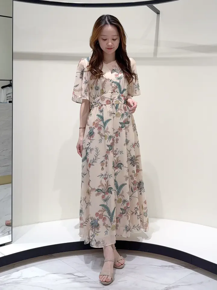 GRACE CONTINENTAL Suzuka コーディネート画像