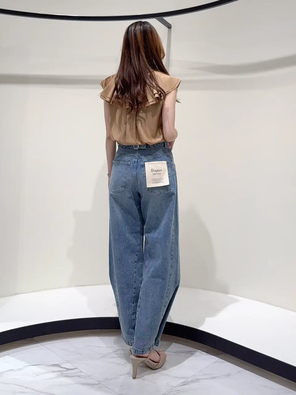 GRACE CONTINENTAL Suzuka コーディネート画像