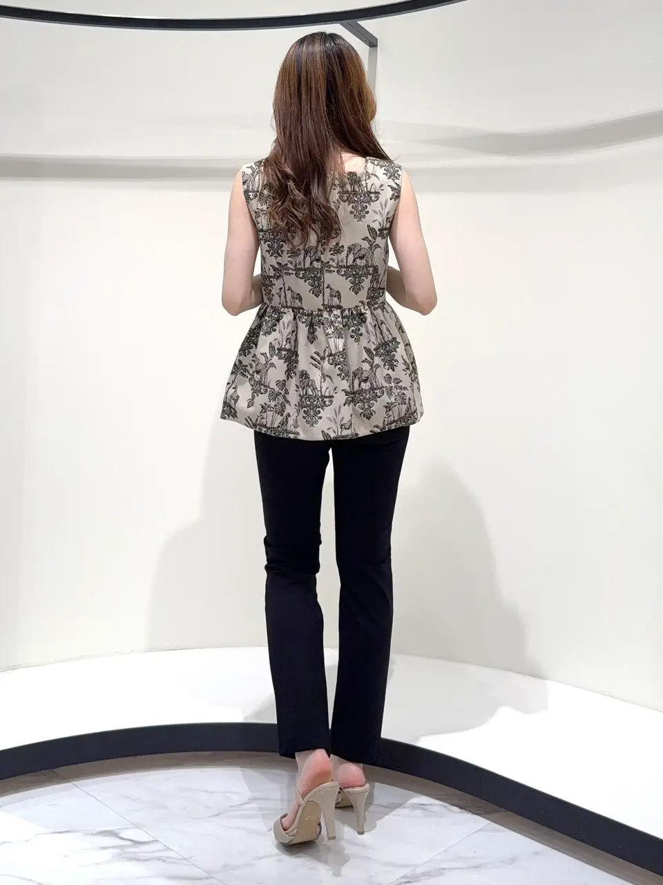 GRACE CONTINENTAL Suzuka コーディネート画像