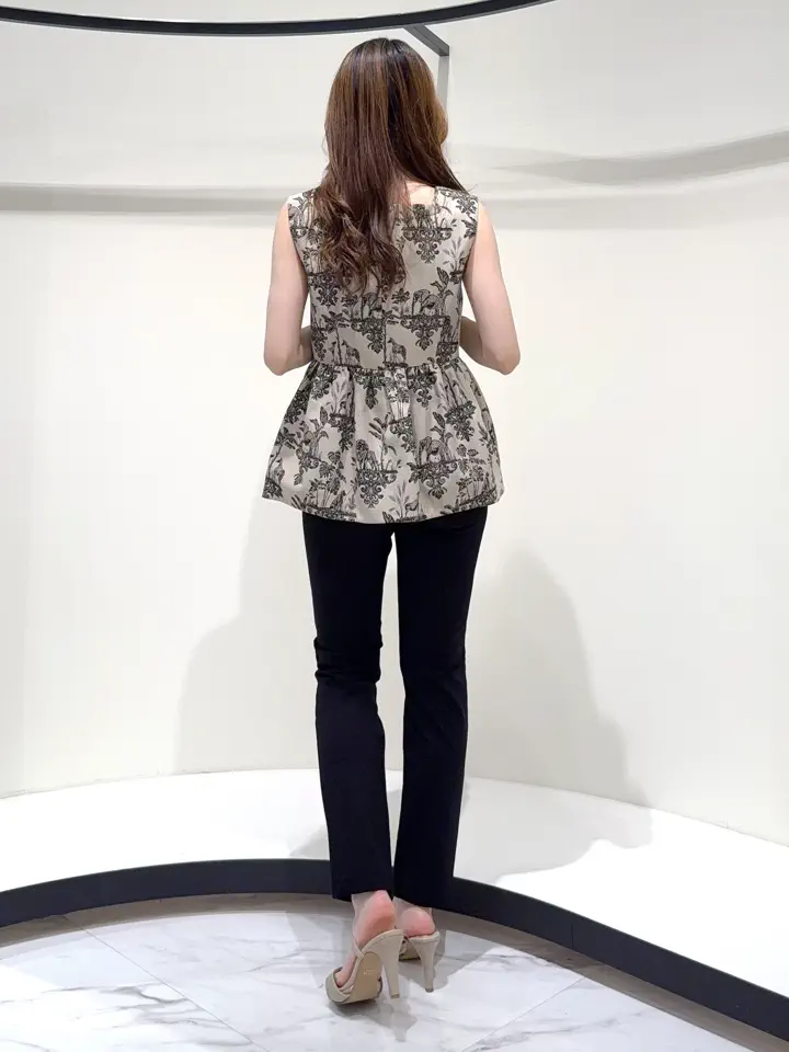 GRACE CONTINENTAL Suzuka コーディネート画像