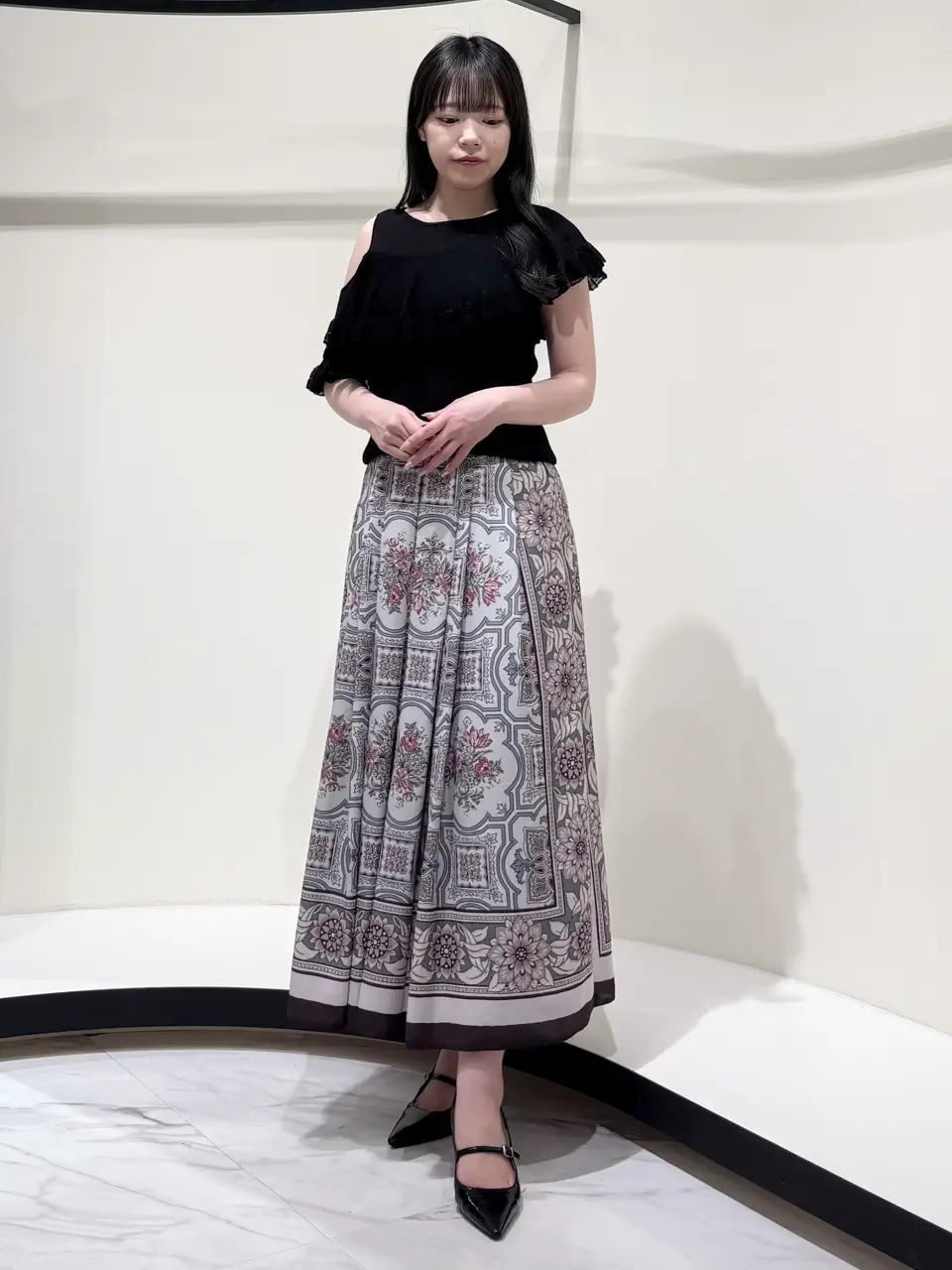 GRACE CONTINENTAL 平野 裕華 コーディネート画像