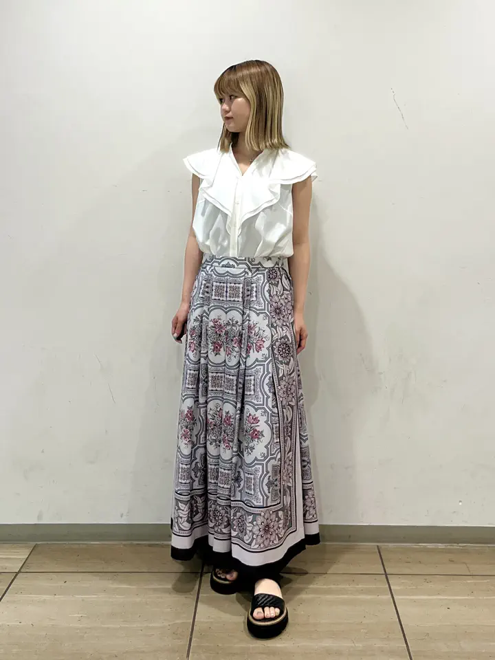 GRACE CONTINENTAL FUJISAWA コーディネート画像