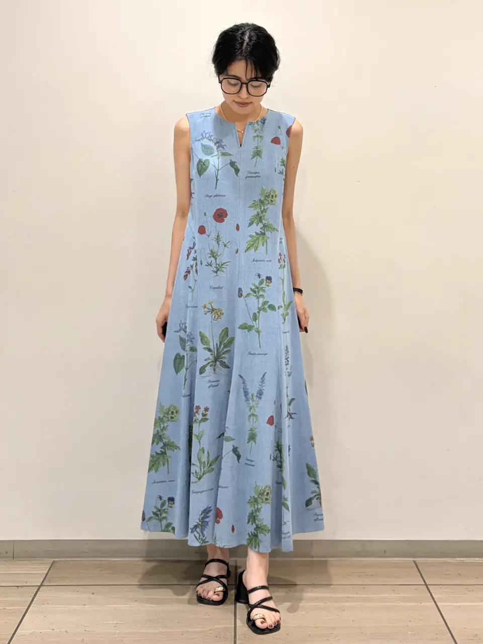 GRACE CONTINENTAL yoshi コーディネート画像