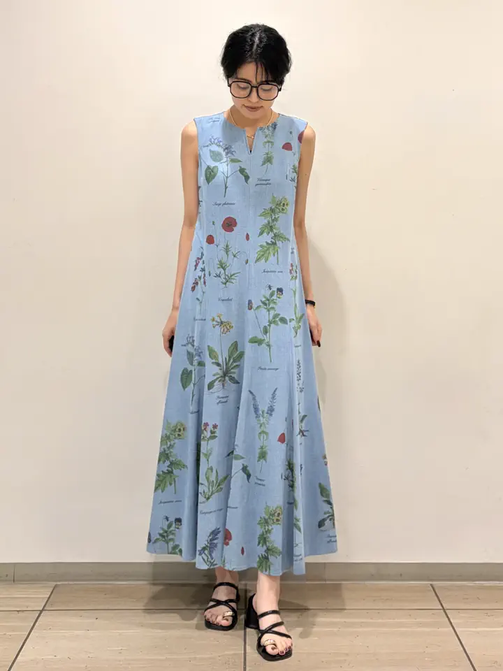 GRACE CONTINENTAL yoshi コーディネート画像