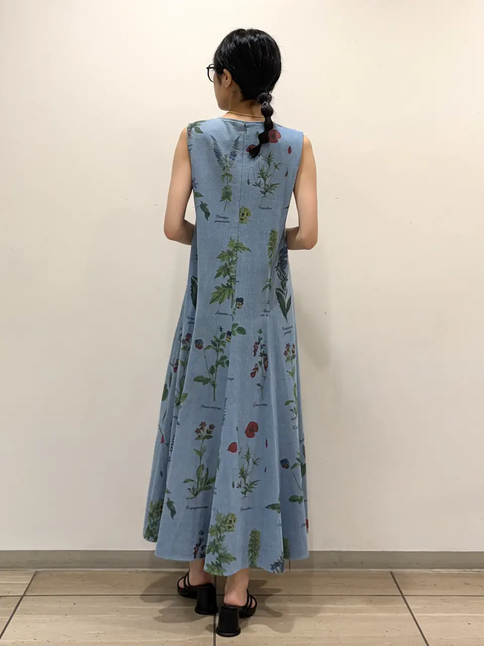 GRACE CONTINENTAL yoshi コーディネート画像