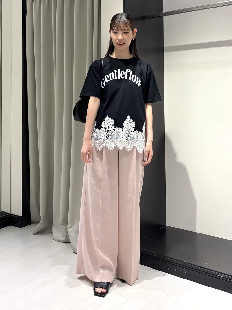 GRACE CONTINENTAL kobayashi コーディネート画像
