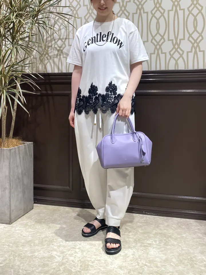 GRACE CONTINENTAL fujii コーディネート画像