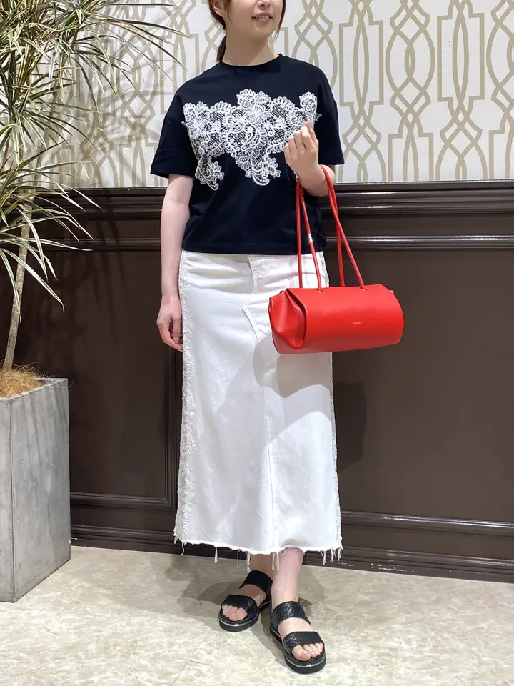 GRACE CONTINENTAL fujii コーディネート画像