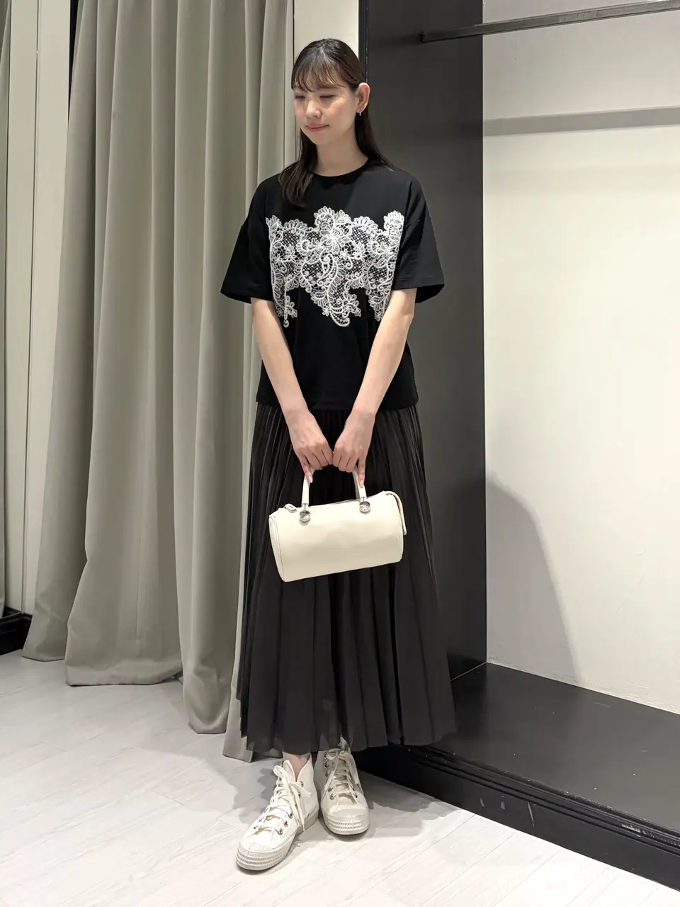 GRACE CONTINENTAL kobayashi コーディネート画像