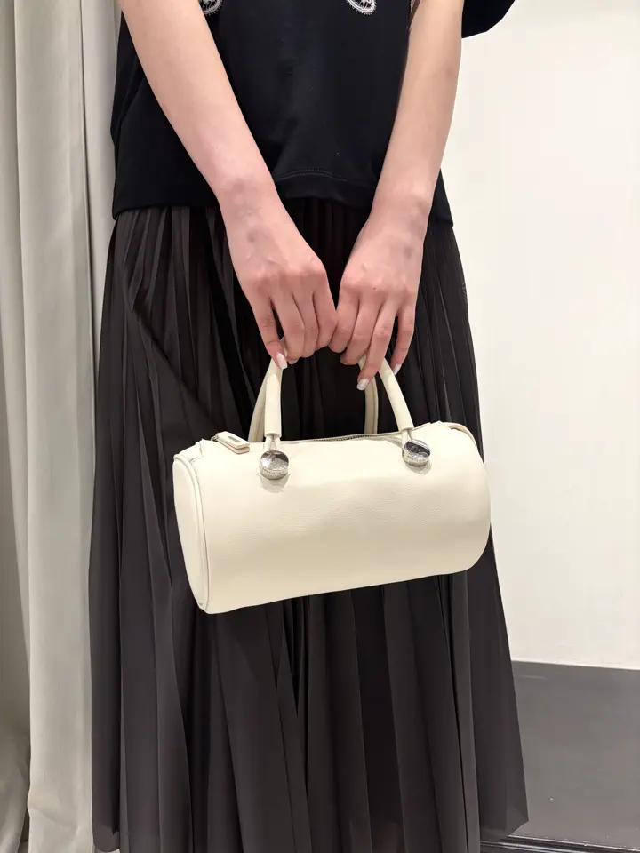 GRACE CONTINENTAL kobayashi コーディネート画像