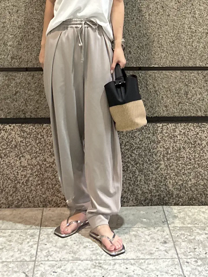 GRACE CONTINENTAL ERINA KATO コーディネート画像