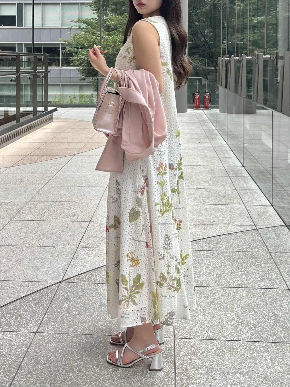 GRACE CONTINENTAL Kikuchi コーディネート画像