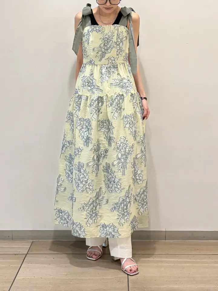 GRACE CONTINENTAL yoshi コーディネート画像