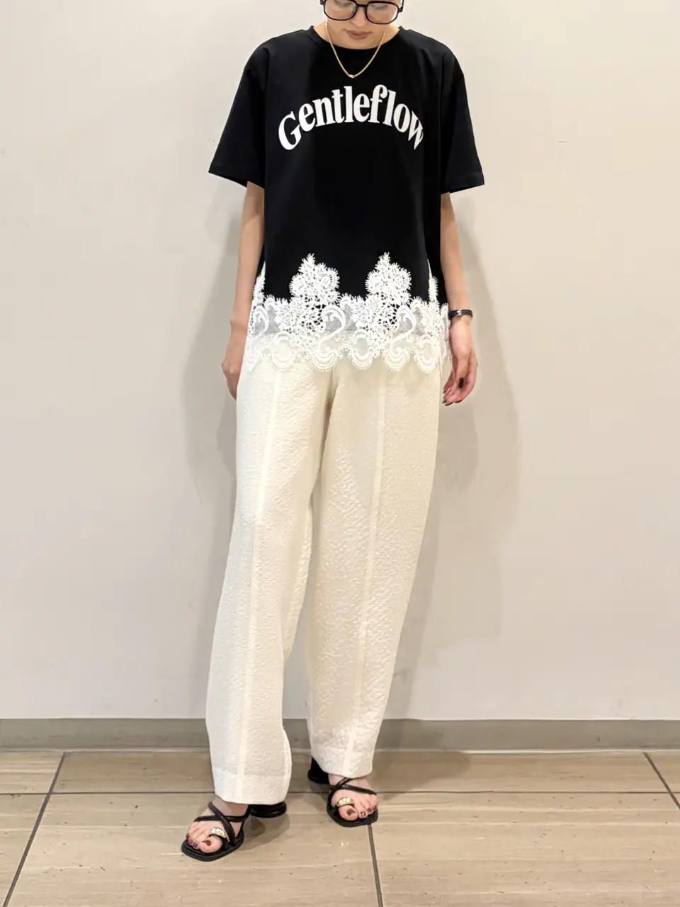 GRACE CONTINENTAL yoshi コーディネート画像