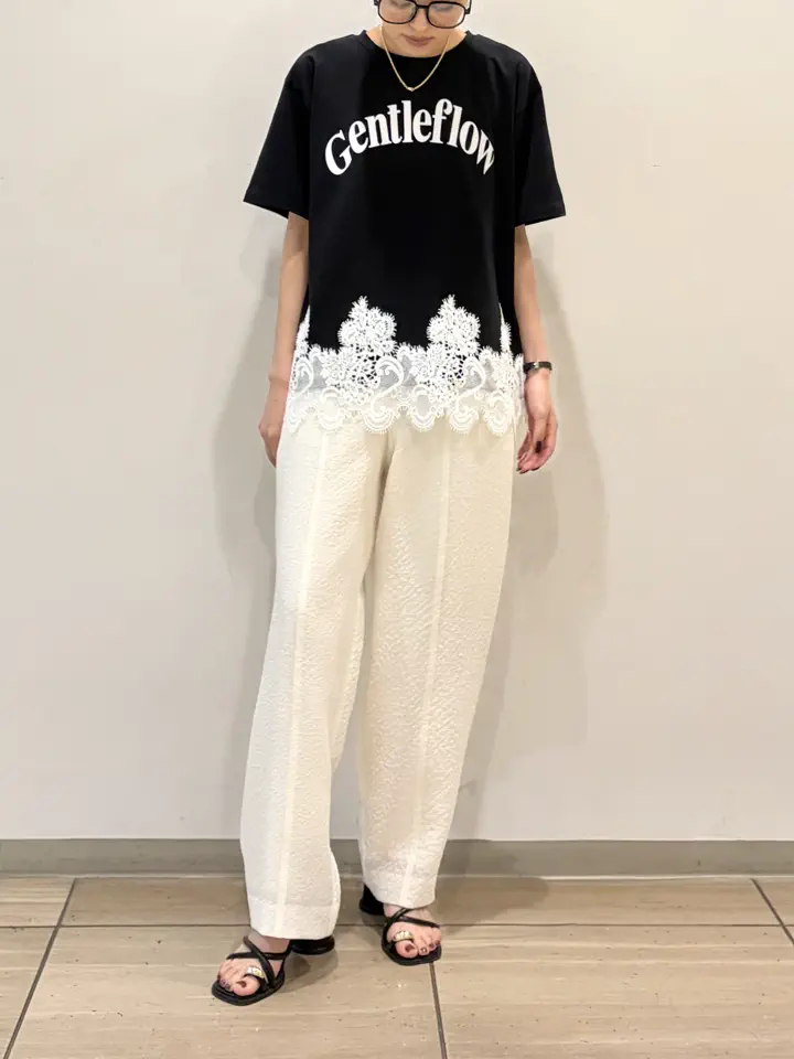GRACE CONTINENTAL yoshi コーディネート画像