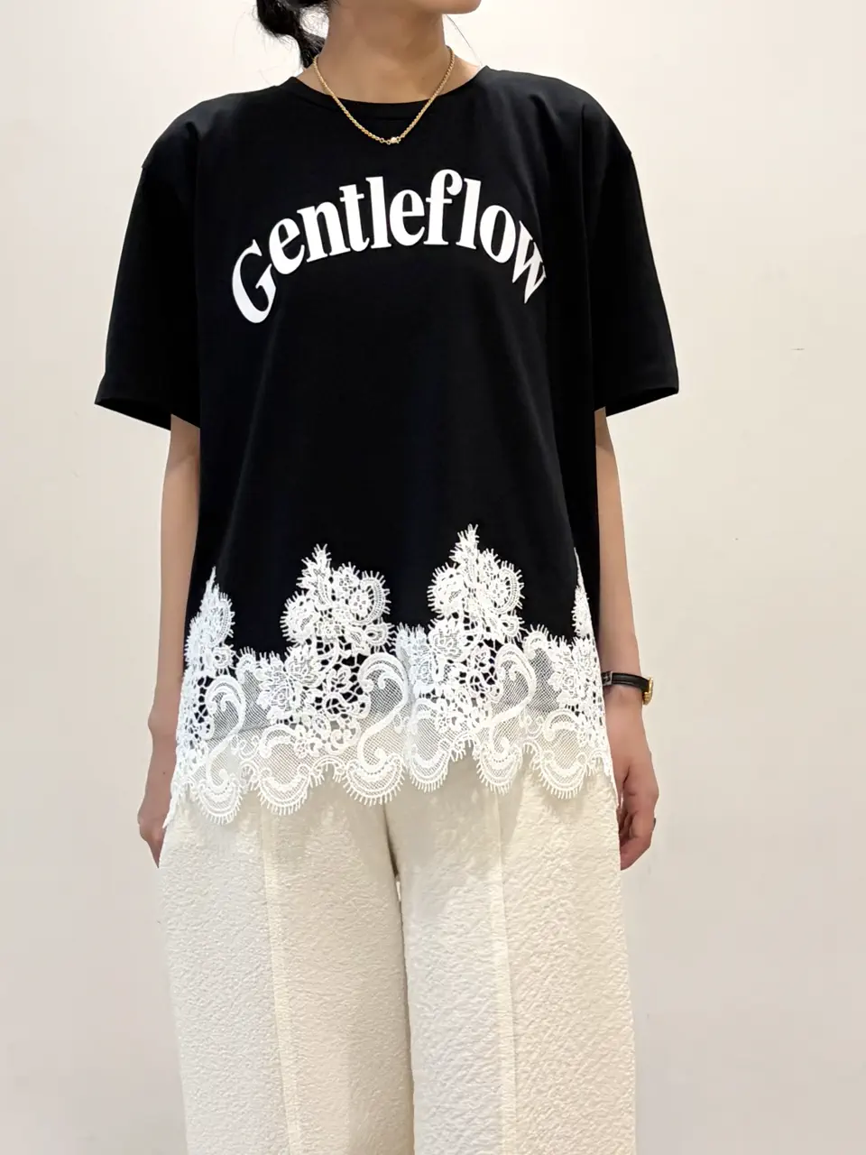 GRACE CONTINENTAL yoshi コーディネート画像