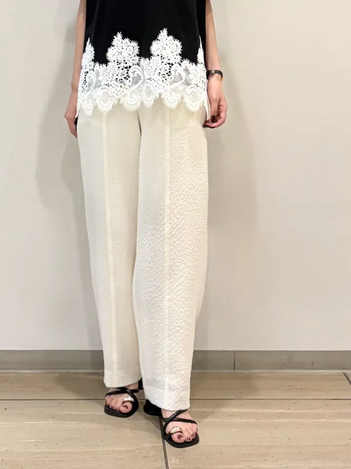 GRACE CONTINENTAL yoshi コーディネート画像