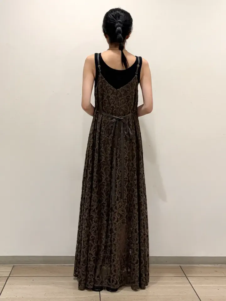 GRACE CONTINENTAL yoshi コーディネート画像
