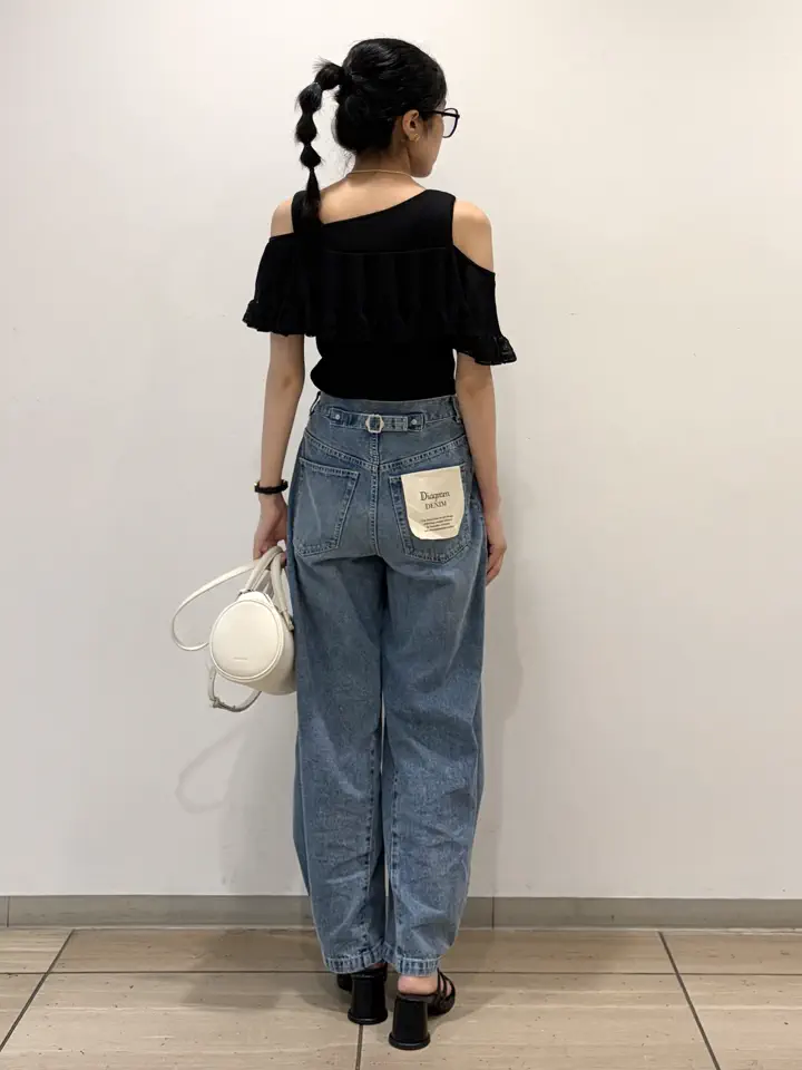 GRACE CONTINENTAL yoshi コーディネート画像