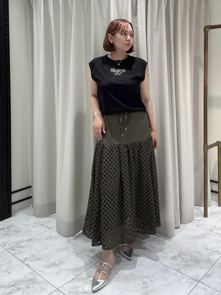 GRACE CONTINENTAL Izumi コーディネート画像