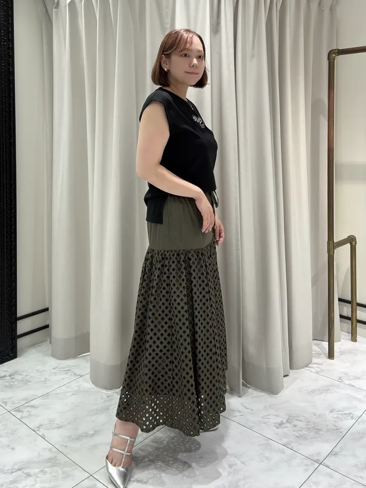 GRACE CONTINENTAL Izumi コーディネート画像