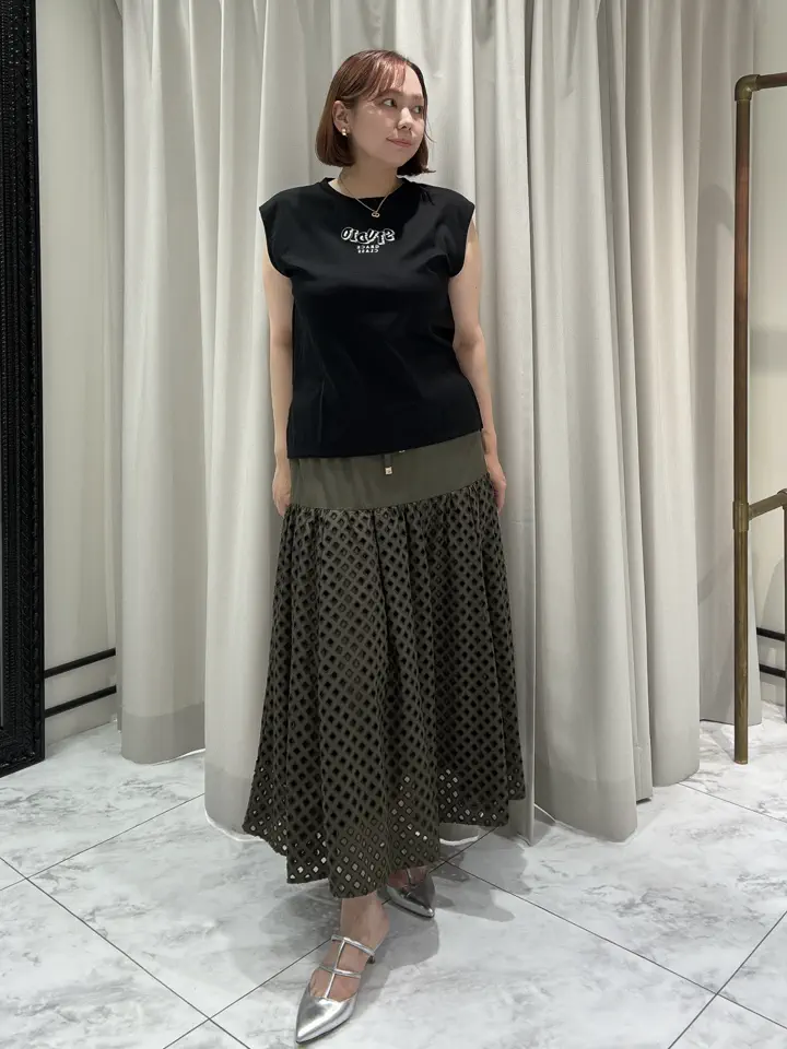 GRACE CONTINENTAL Izumi コーディネート画像