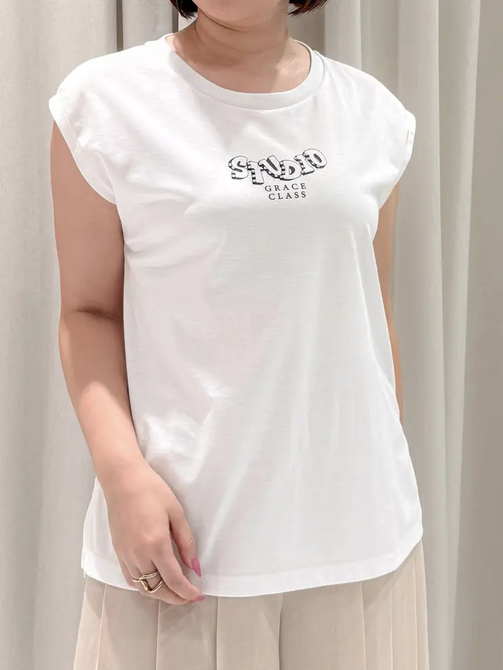 GRACE CONTINENTAL Natsumi コーディネート画像