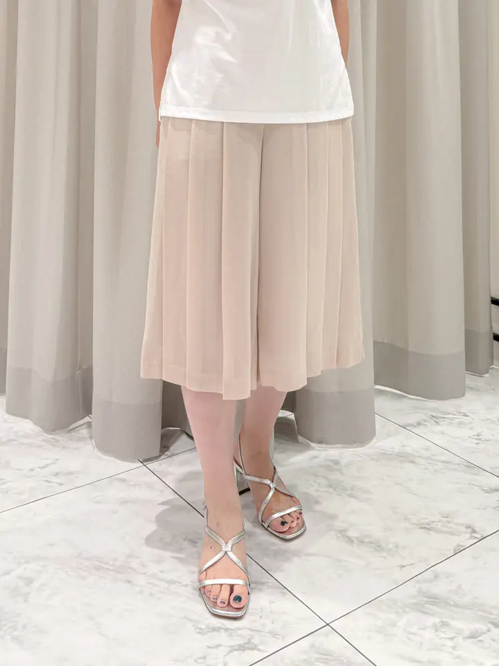 GRACE CONTINENTAL Natsumi コーディネート画像