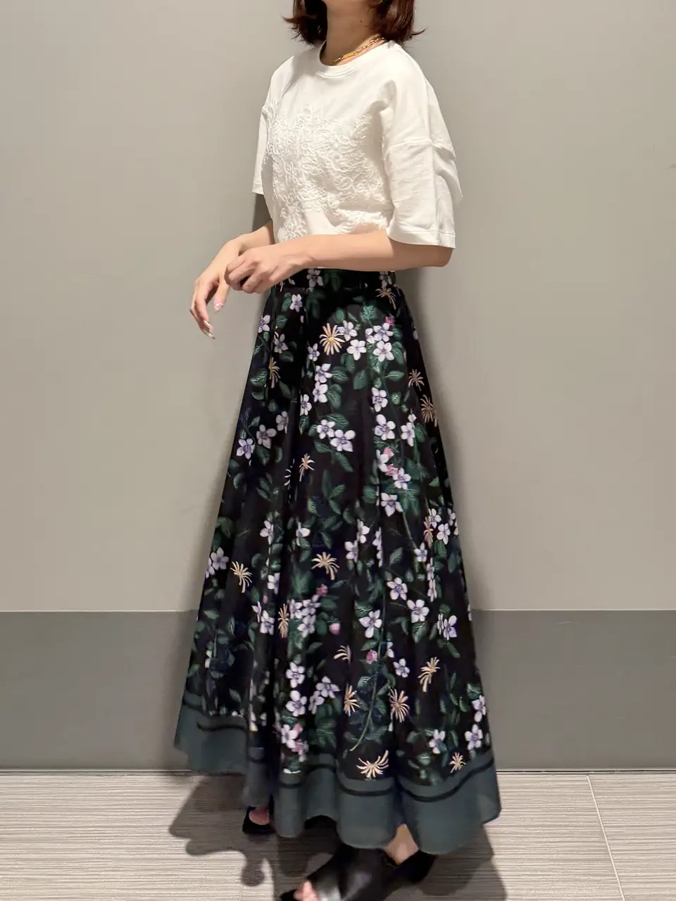 GRACE CONTINENTAL MORITA AI コーディネート画像