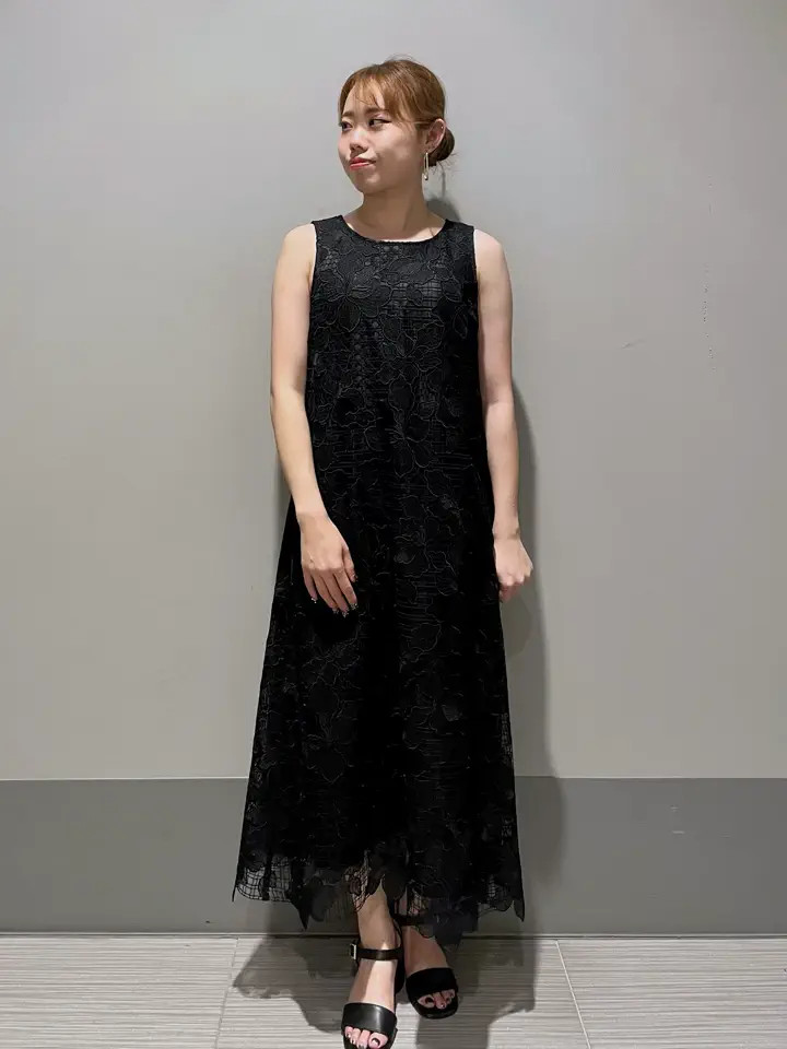 GRACE CONTINENTAL 細川　もなみ コーディネート画像