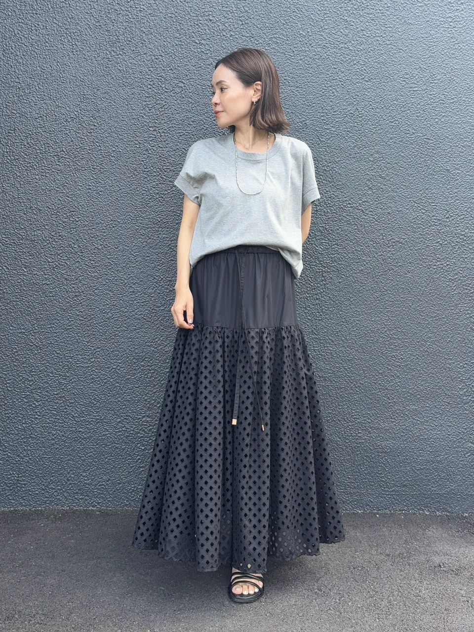 穐山　香織 コーディネート画像