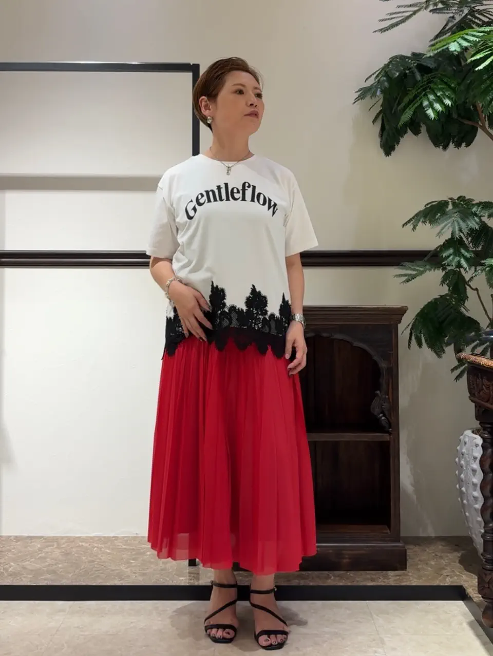 GRACE CONTINENTAL N.YURI コーディネート画像