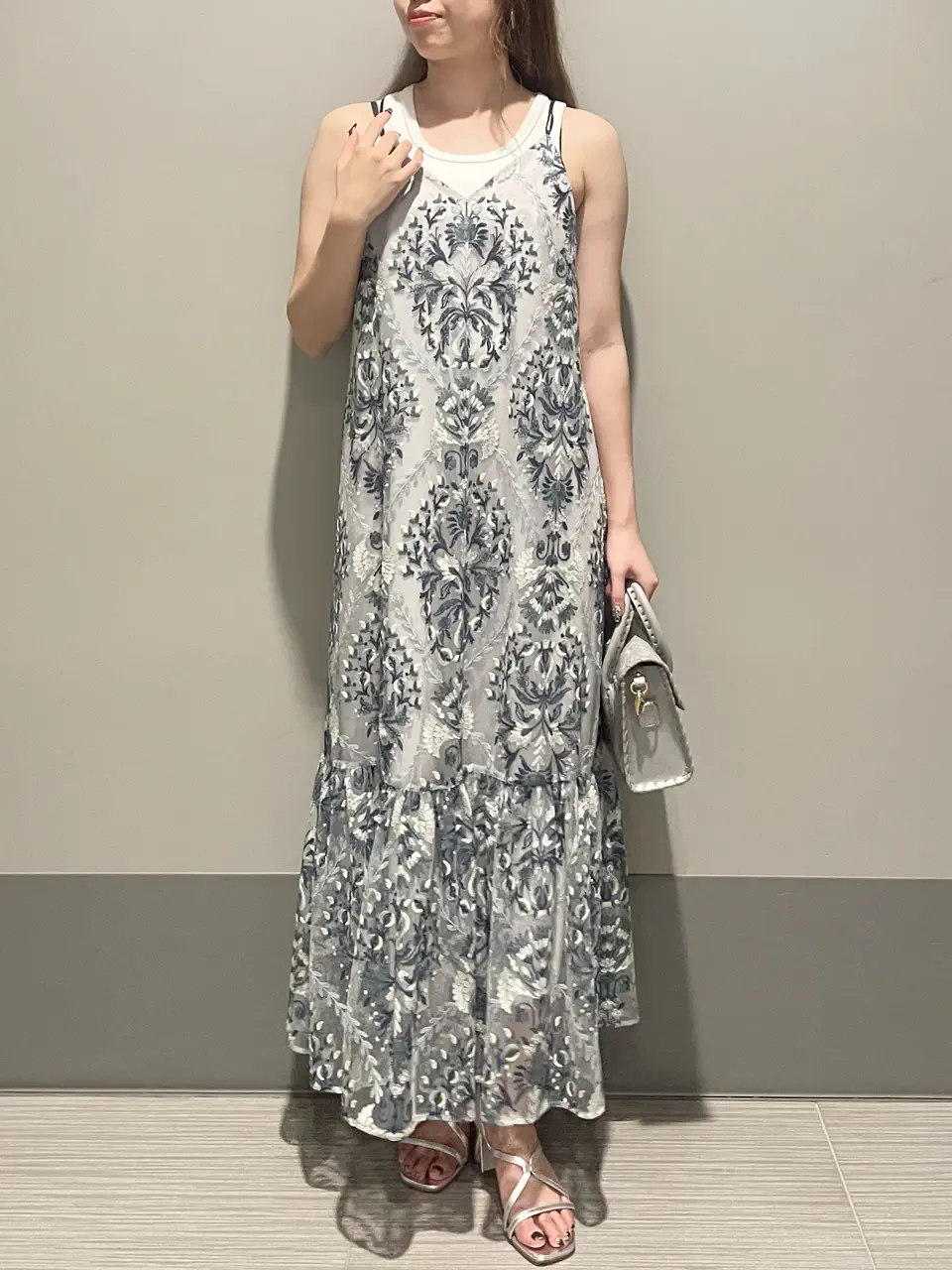 GRACE CONTINENTAL 細川　もなみ コーディネート画像