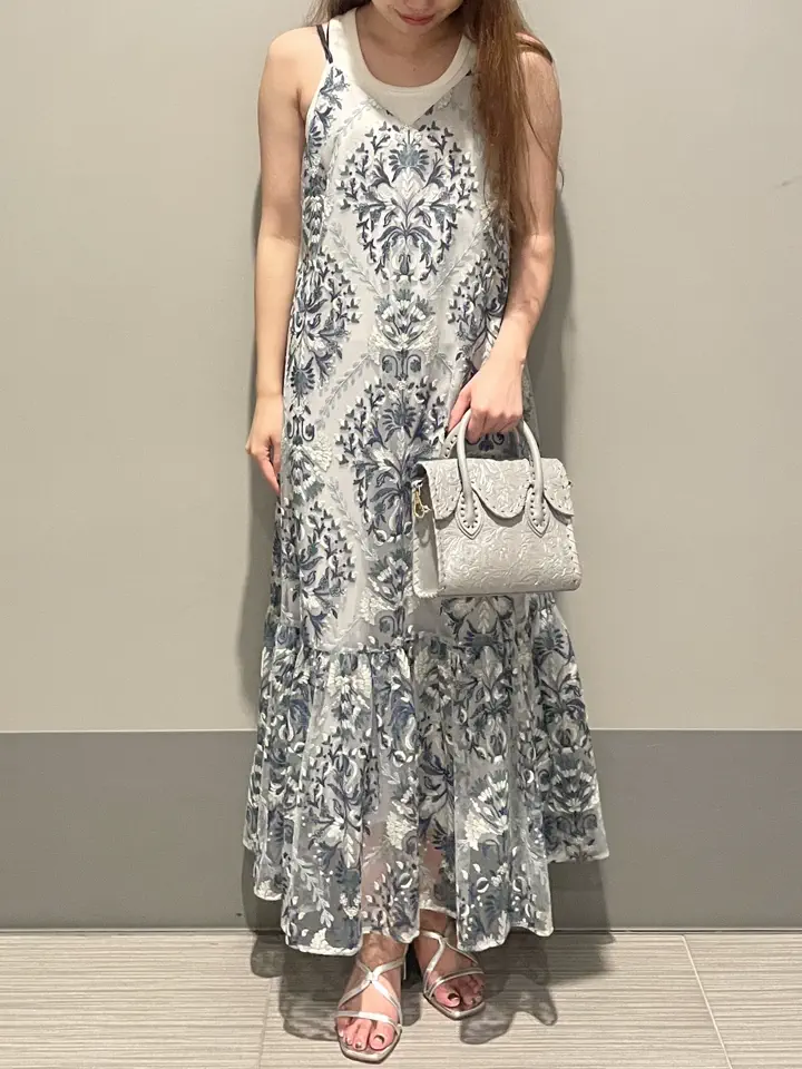 GRACE CONTINENTAL 細川　もなみ コーディネート画像
